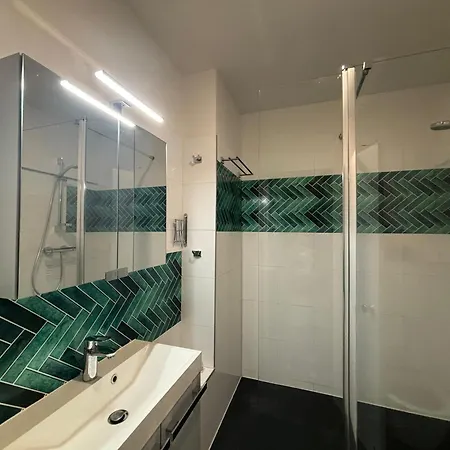 Des Champs Elysees Apartamento